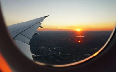 Jak dbać o soczewki w podróży?