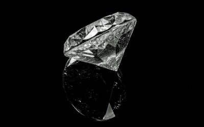 Czy warto lokować środki w diamenty?