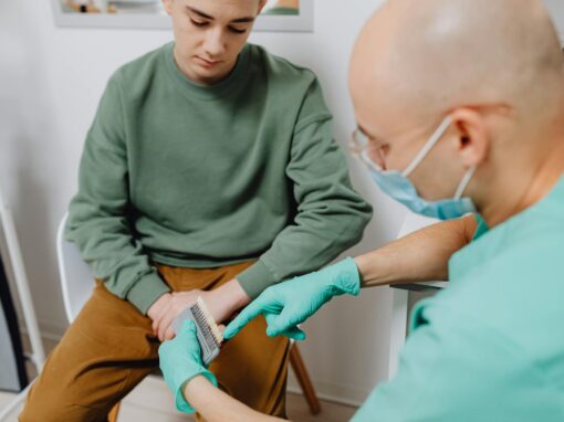 Wazektomia – na czym polega zabieg i dlaczego budzi kontrowersje